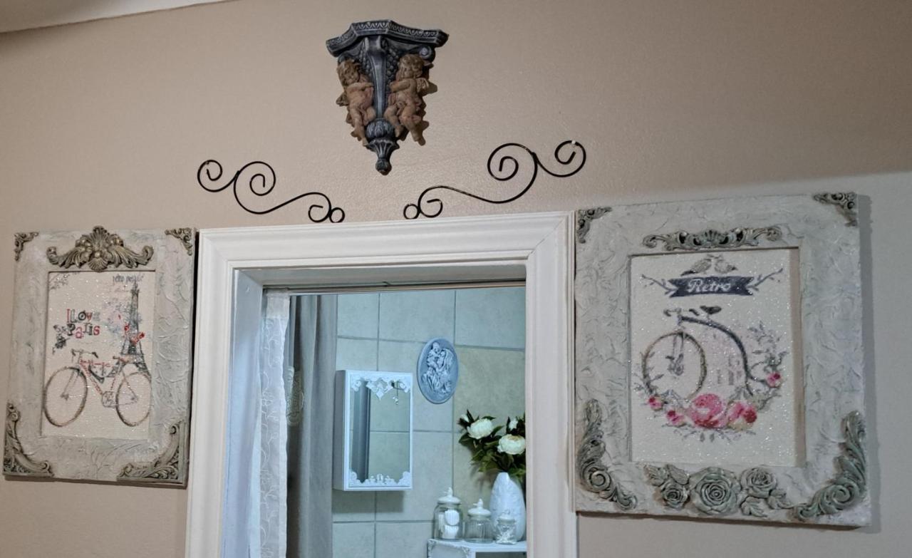 Lavender And Lace Guest Flat * Pretoria-Noord